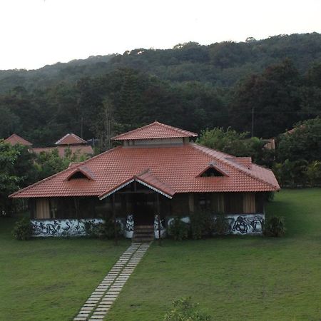 Molem Shangri La Jungle Village מראה חיצוני תמונה